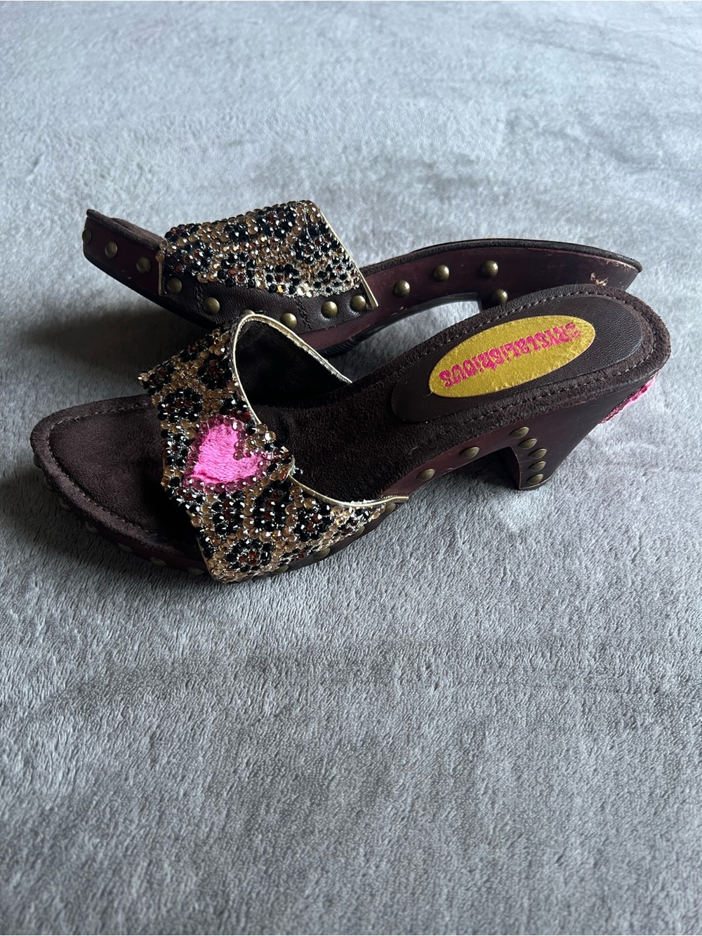 Vintage Y2K rhinestone sandals